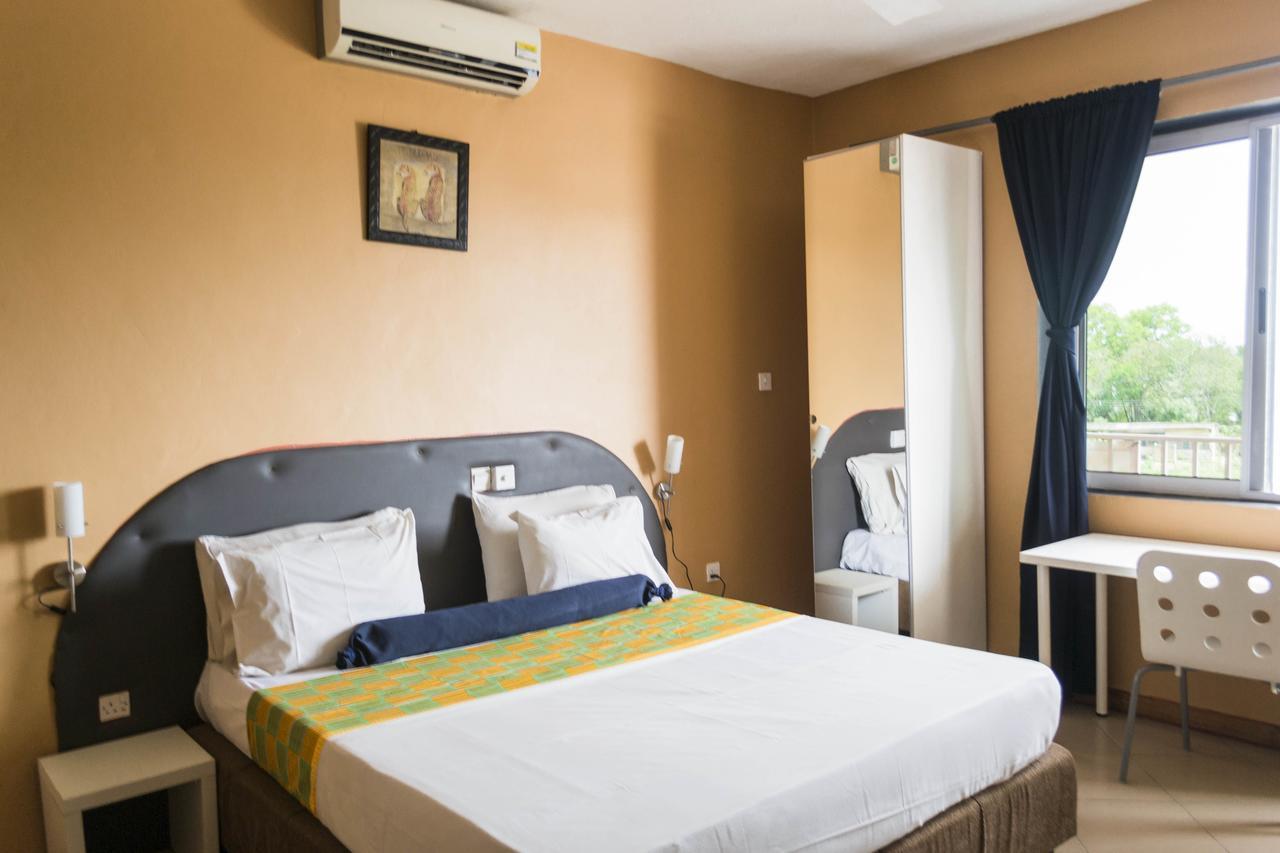 Cheers Guesthouse Botianaw Esterno foto
