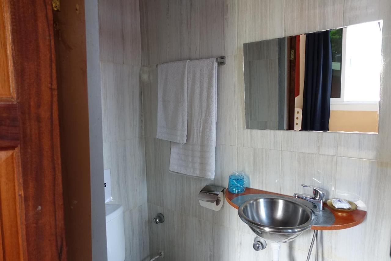 Cheers Guesthouse Botianaw Esterno foto