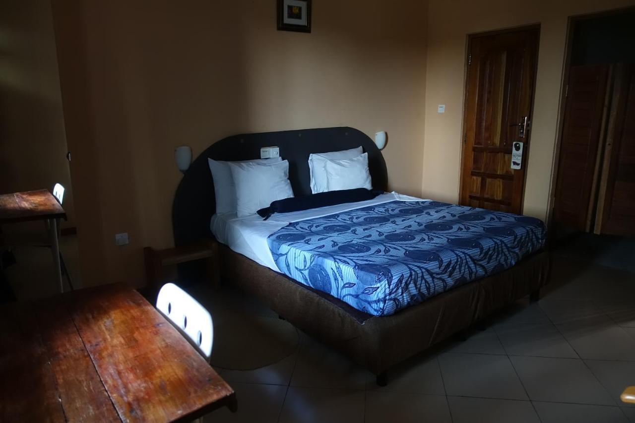 Cheers Guesthouse Botianaw Esterno foto